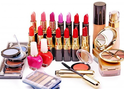 Cosmetics & Beauty Essentials